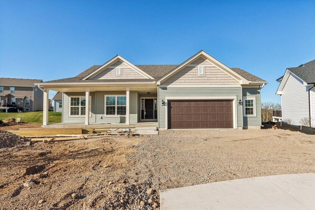 1765 La Salle STREET, Lake Geneva, WI 53147