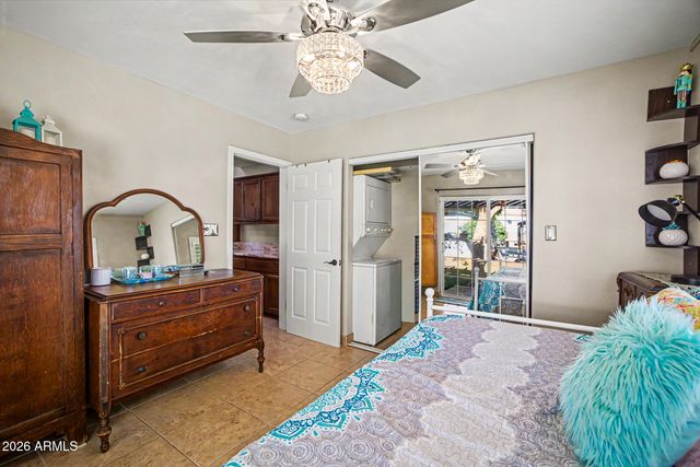 19460 E SONOQUI Boulevard, Queen Creek, AZ 85142