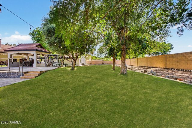19460 E SONOQUI Boulevard, Queen Creek, AZ 85142