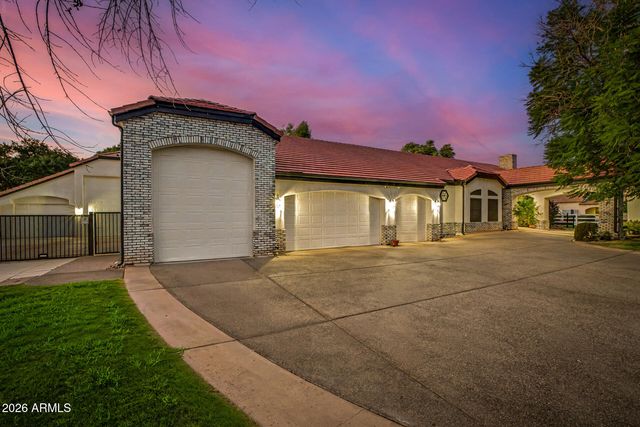 19460 E SONOQUI Boulevard, Queen Creek, AZ 85142