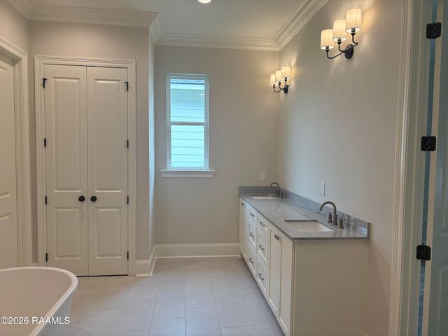 225 Treescape Drive, Lafayette, LA 70508