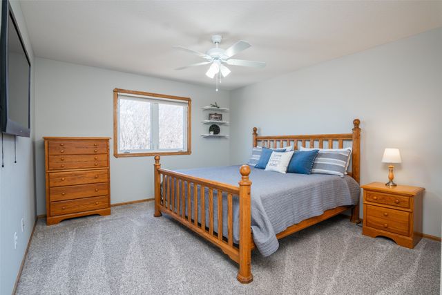 4850 Augusta Lane, Pleasant Hill, IA 50327