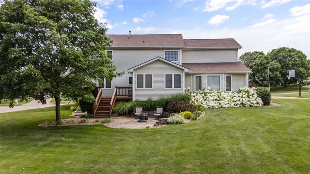 4850 Augusta Lane, Pleasant Hill, IA 50327