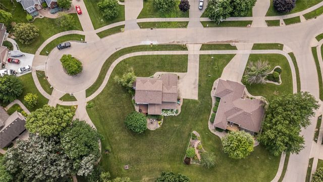 4850 Augusta Lane, Pleasant Hill, IA 50327