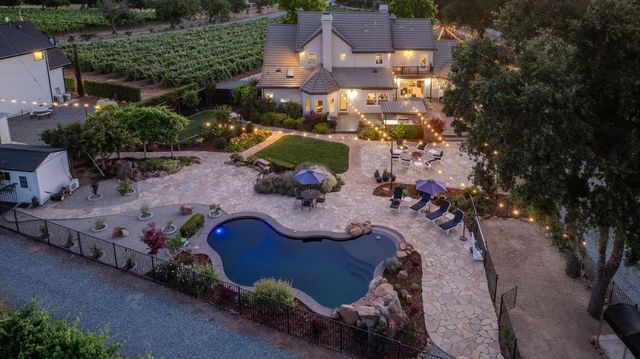 10786 Shenandoah Rd, Plymouth, CA 95669