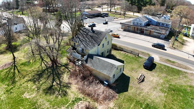 213 Boston Post Road, Waterford, CT 06385