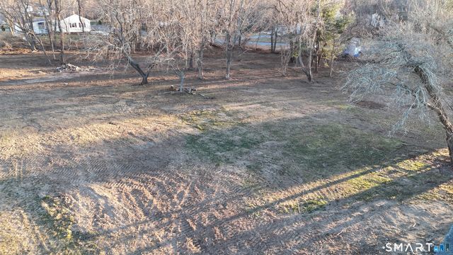 213 Boston Post Road, Waterford, CT 06385