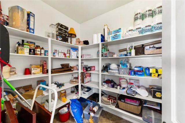 17930 Red Alder Road, San Bernardino, CA 92407