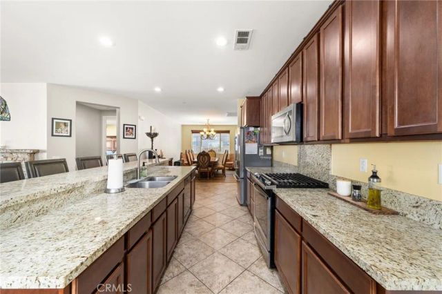 17930 Red Alder Road, San Bernardino, CA 92407