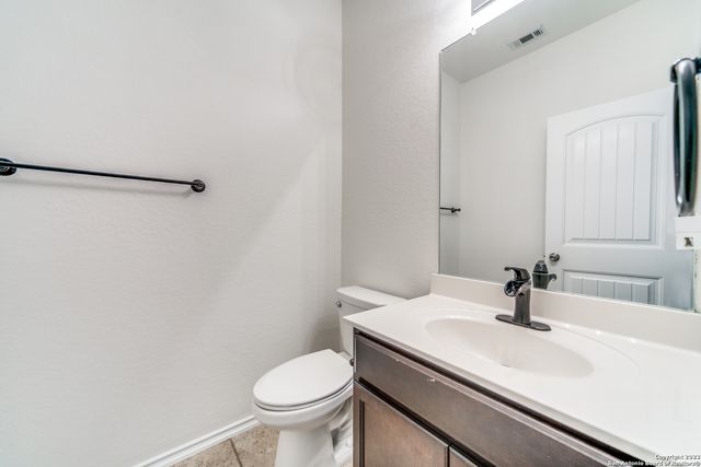 120 JOLIE CIR, Boerne, TX 78015