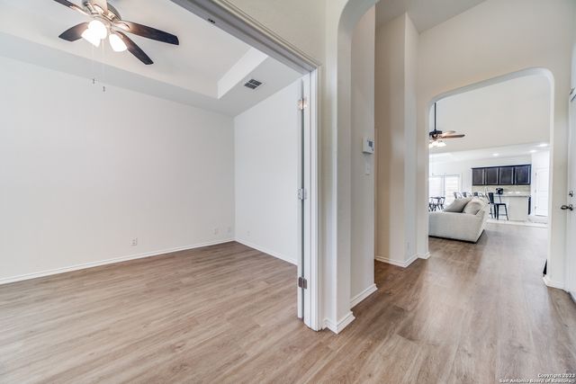 120 JOLIE CIR, Boerne, TX 78015