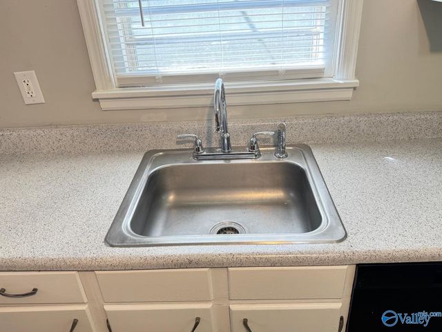 2900 Mallory Avenue NW, Huntsville, AL 35810