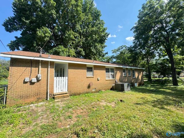 2900 Mallory Avenue NW, Huntsville, AL 35810