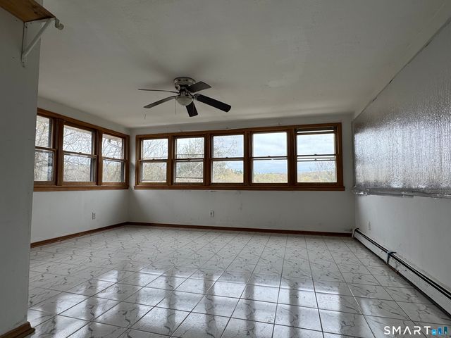 158 River Road, Shelton, CT 06484