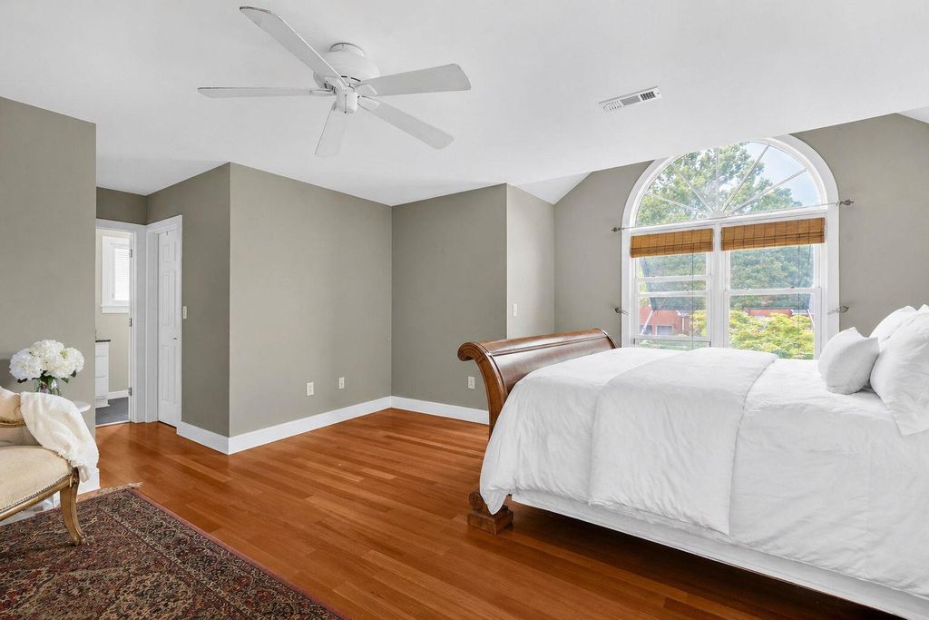 Image 26 of property listing at 516 Rice Planters Drive, Mount Pleasant, SC 29464
