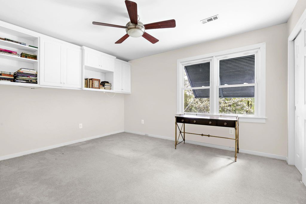 Image 30 of property listing at 516 Rice Planters Drive, Mount Pleasant, SC 29464