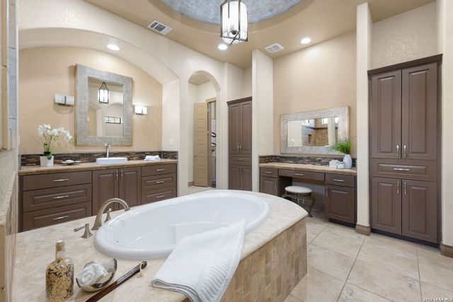 1078 Star Ridge, Spring Branch, TX 78070