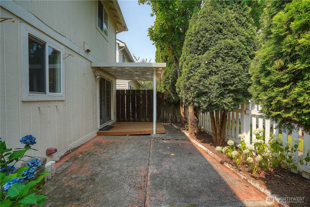 5209 79th Street SW, Lakewood, WA 98499