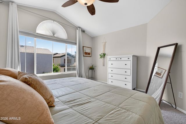 437 S SUNRISE Drive, Gilbert, AZ 85233