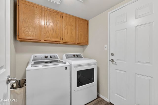 437 S SUNRISE Drive, Gilbert, AZ 85233