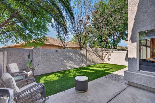 437 S SUNRISE Drive, Gilbert, AZ 85233