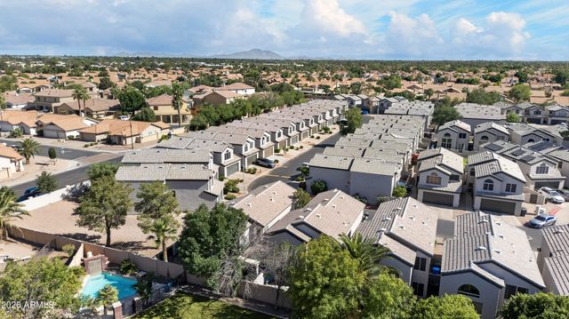 437 S SUNRISE Drive, Gilbert, AZ 85233