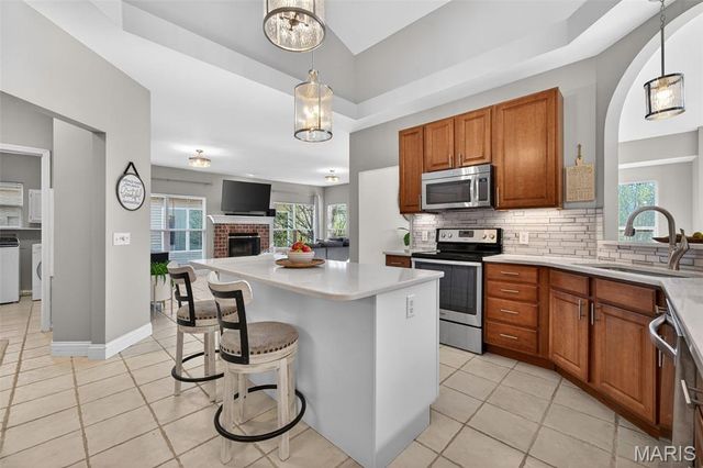 220 Andrea Lynne Dr. Drive, Wentzville, MO 63385