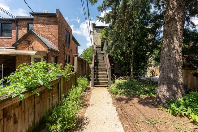 113 E Mithoff Street, Columbus, OH 43206