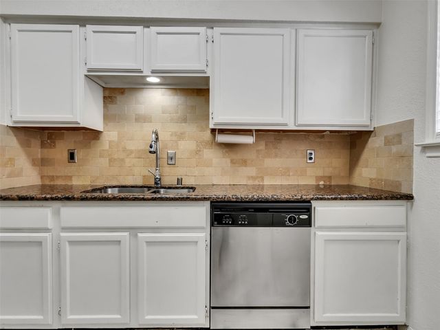 4001 Tanglewilde Street 605, Houston, TX 77063