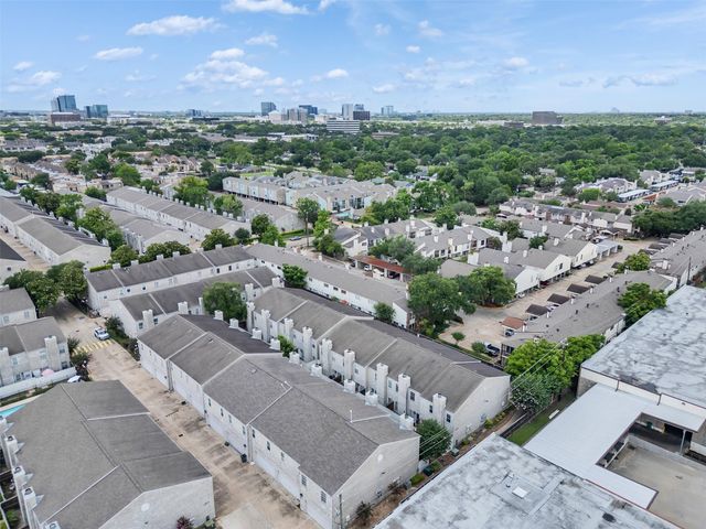4001 Tanglewilde Street 605, Houston, TX 77063