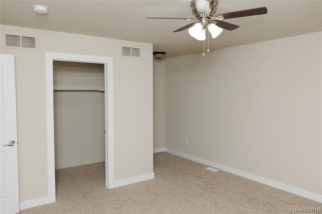 20220 Finley Street, Clinton Township, MI 48035