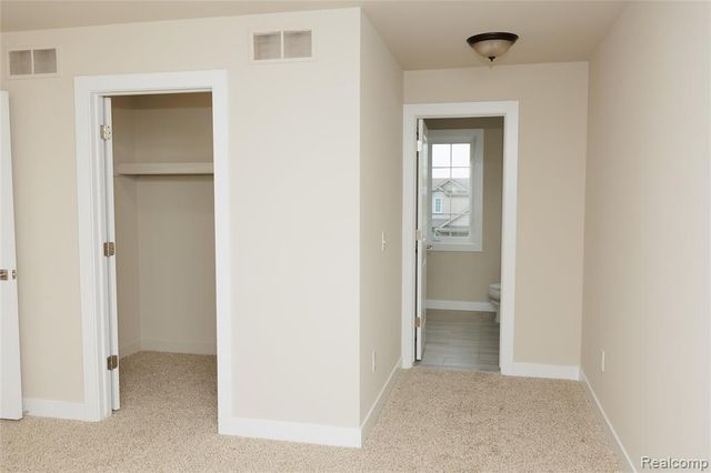 20220 Finley Street, Clinton Township, MI 48035