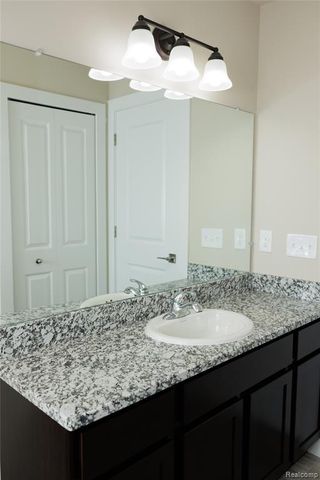 20220 Finley Street, Clinton Township, MI 48035