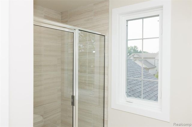 20220 Finley Street, Clinton Township, MI 48035