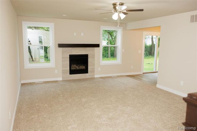 20220 Finley Street, Clinton Township, MI 48035