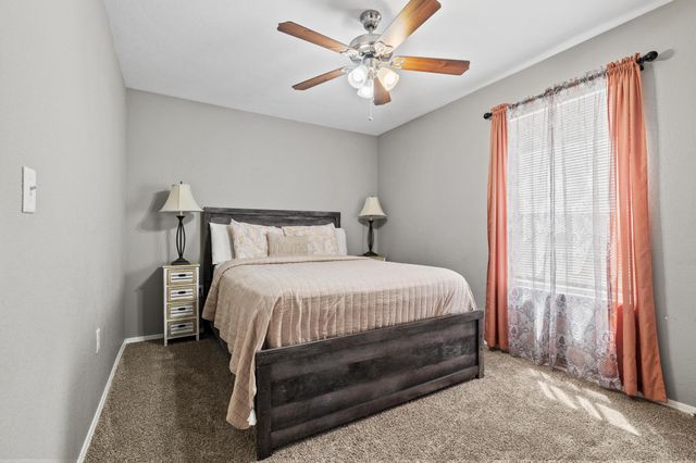 2904 Vineyards Parkway 1, Branson, MO 65616