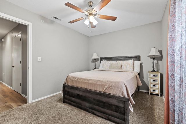 2904 Vineyards Parkway 1, Branson, MO 65616