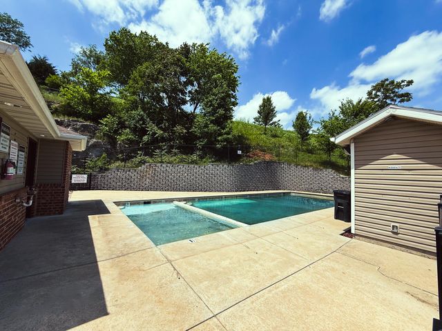 2904 Vineyards Parkway 1, Branson, MO 65616