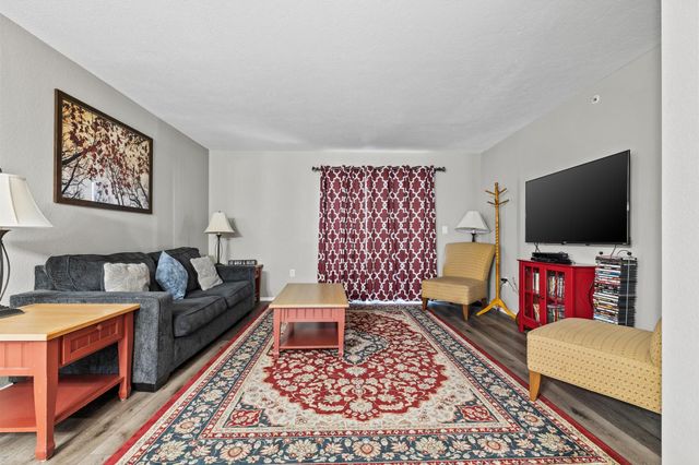 2904 Vineyards Parkway 1, Branson, MO 65616