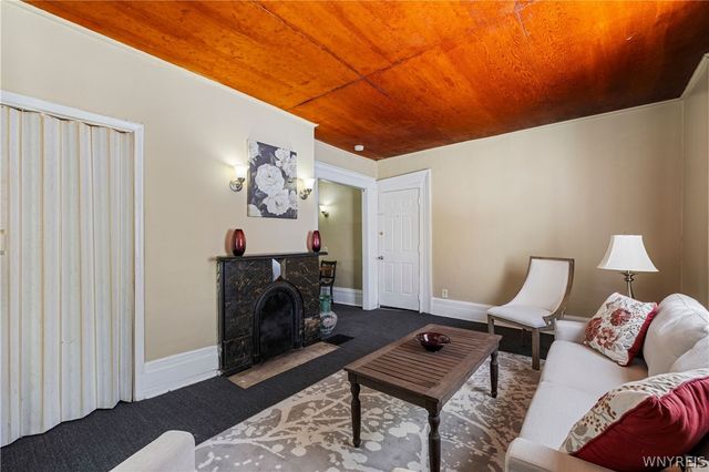 505 5th Street, Niagara Falls, NY 14301