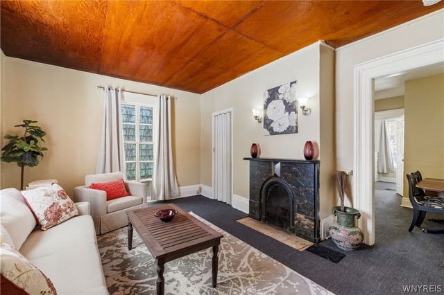 505 5th Street, Niagara Falls, NY 14301