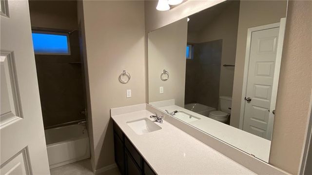 11633 Lago De Garda DR, Austin, TX 78747