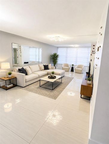 6901 Cypress Road B17, Plantation, FL 33317