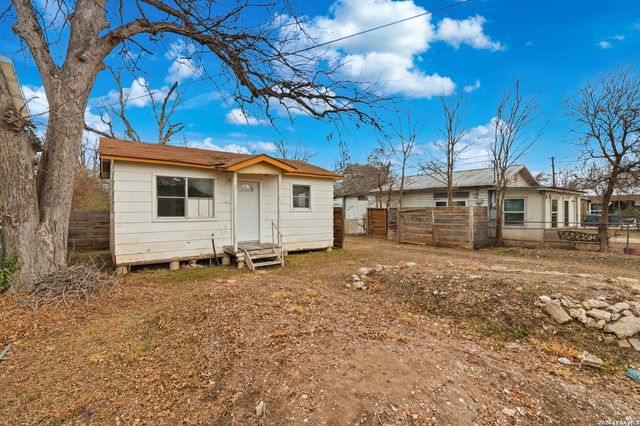 114 Zerm Rd, San Antonio, TX 78214