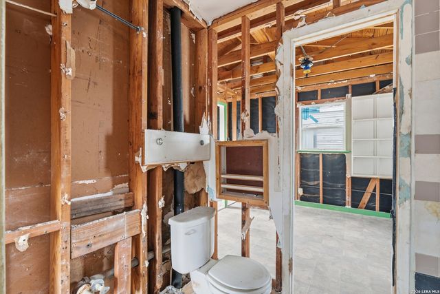 114 Zerm Rd, San Antonio, TX 78214