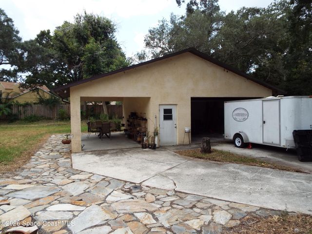 685 Carambola Drive, Merritt Island, FL 32952