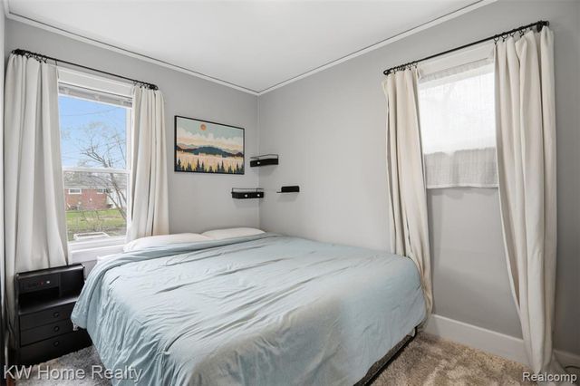 393 Wordsworth Street, Ferndale, MI 48220