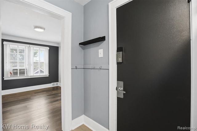 393 Wordsworth Street, Ferndale, MI 48220