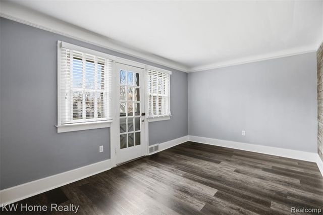 393 Wordsworth Street, Ferndale, MI 48220