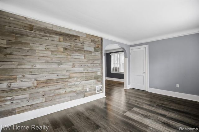 393 Wordsworth Street, Ferndale, MI 48220